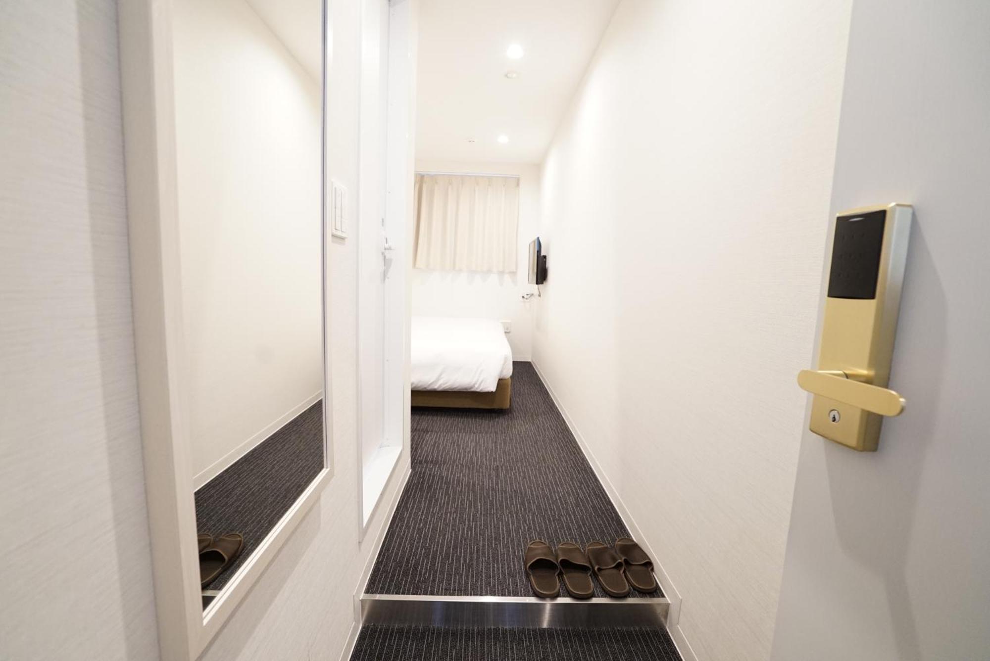 Cvs Bay Hotel New Building Urayasu Buitenkant foto