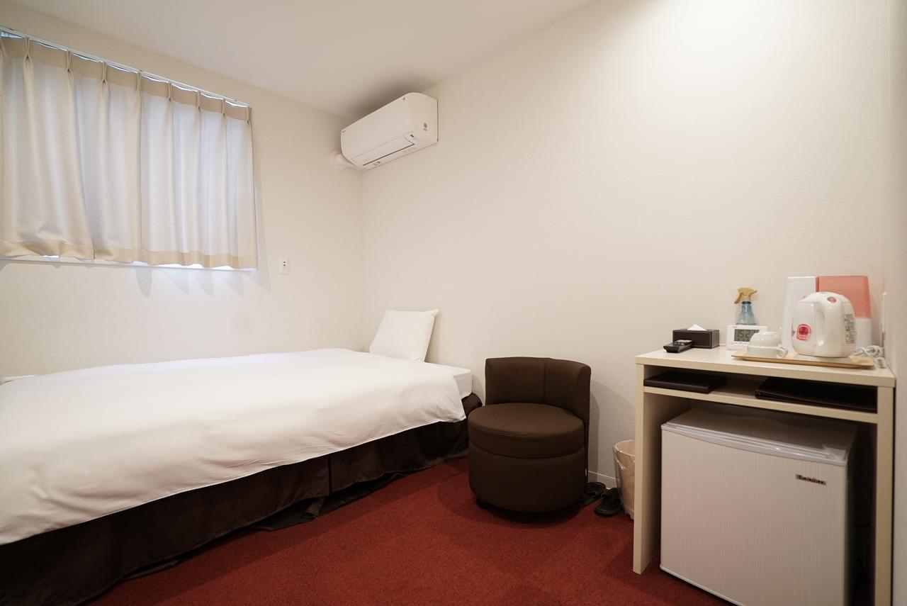 Cvs Bay Hotel New Building Urayasu Buitenkant foto